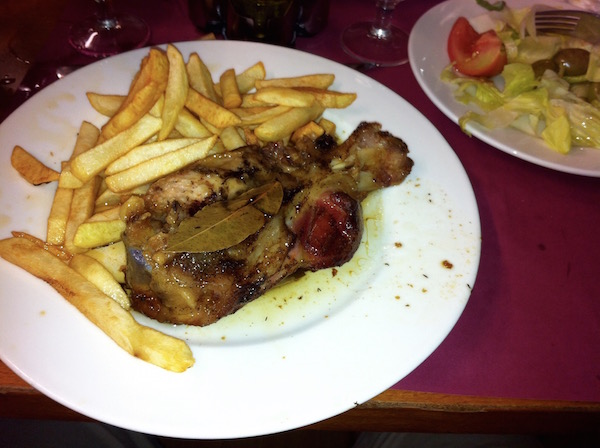 Codillo (or knuckle) served as a second-course as part of a menú del día at Morryssom`s.