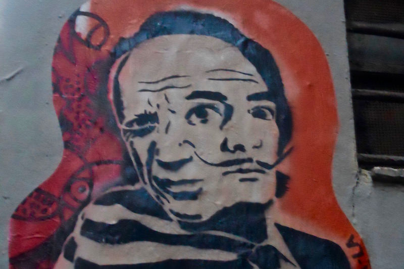 Graffiti portrait of Picasso & Dalí in Ciutat Vella