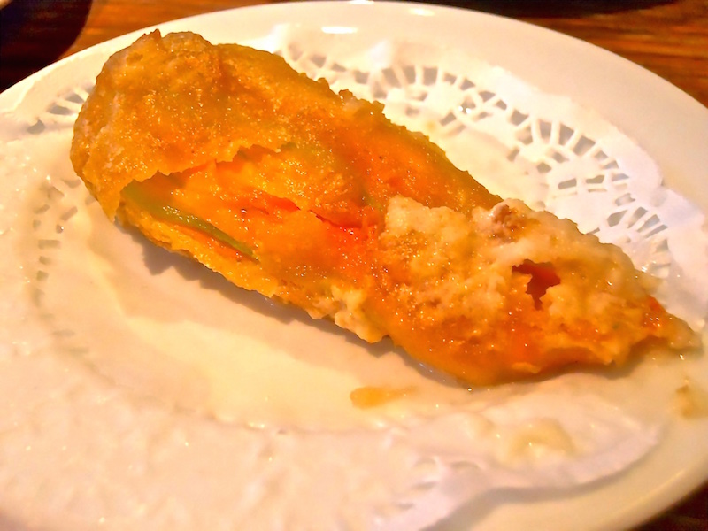 Flor de carbassó amb mozzarella as served at Paco Meralgo, Barcelona. By Bill Sinclair